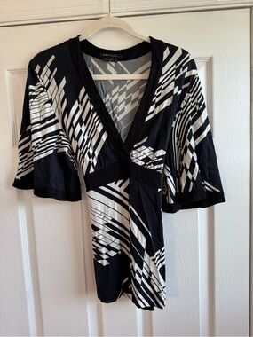 BCBGMaxAzria Black and White Striped V-Neck Top